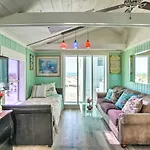 Sea Turtle Suite Condo With Clearwater Beach Views