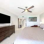 Crescent Beach Club I 12D