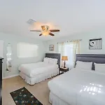 Sea Breeze Beach House