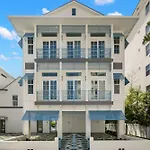The Akoya & Pearl Houses At The Gemma - 2 Homes With Private Pools Just Steps To Clearwater Beach