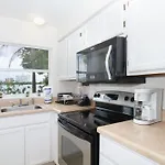 Bay Watch #1 - Weekly Beach Rental