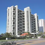 1208 Lighthouse Towers