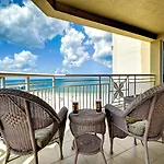 Mandalay Beach Club 1003
