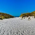 Island Flat 103