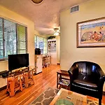 Palm Place 2 - Coconut Palm Beach Getaway 623