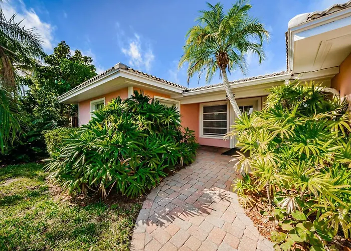 Sea Breeze Beach House