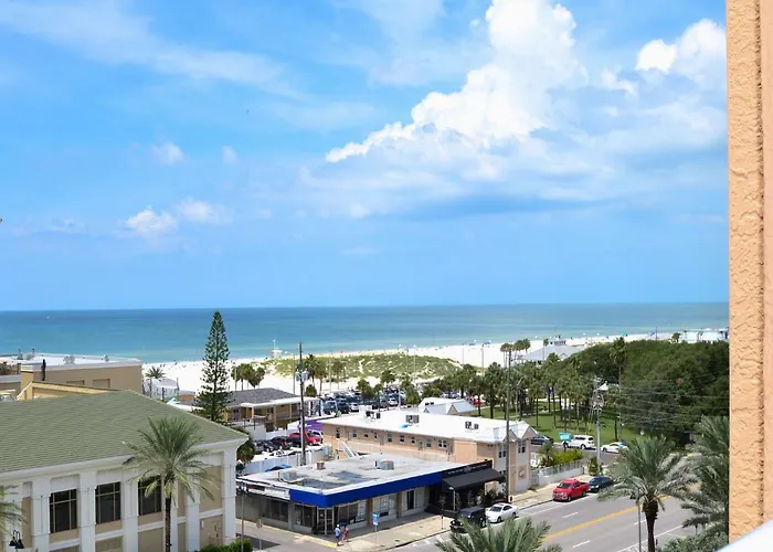 Belle Harbor 701W Luxury Condo With Panoramic Water View. 23088