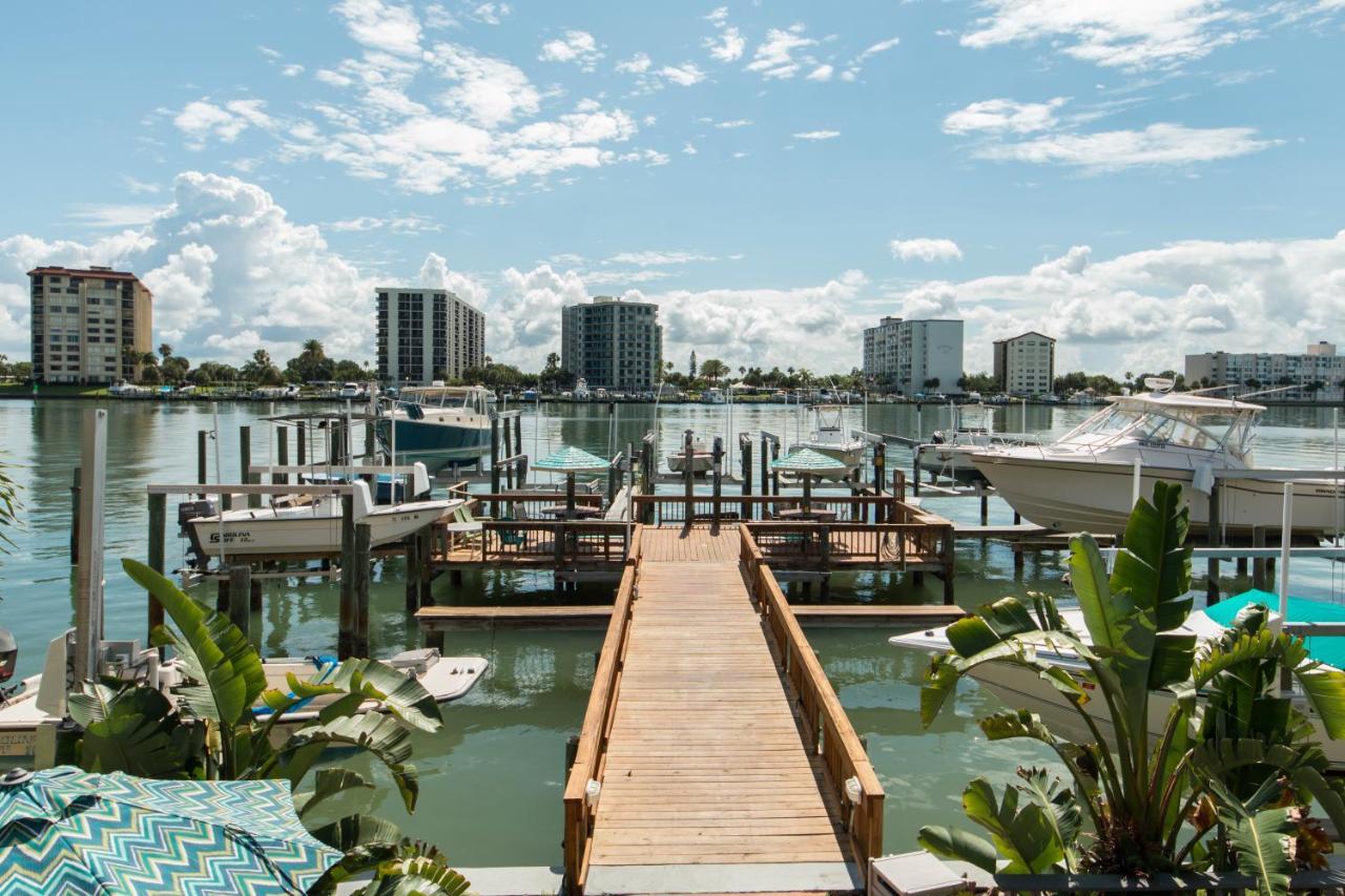 Aparthotel Five Palms Vacation Rentals- Daily - Weekly - Monthly Clearwater Beach