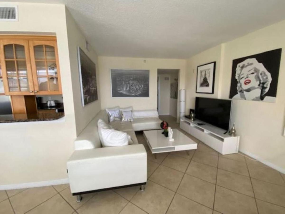 Oceanview Large Dream With 2bd/2b In Clearwater Clearwater Beach