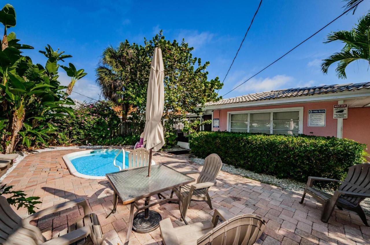 Sea Breeze Beach House *