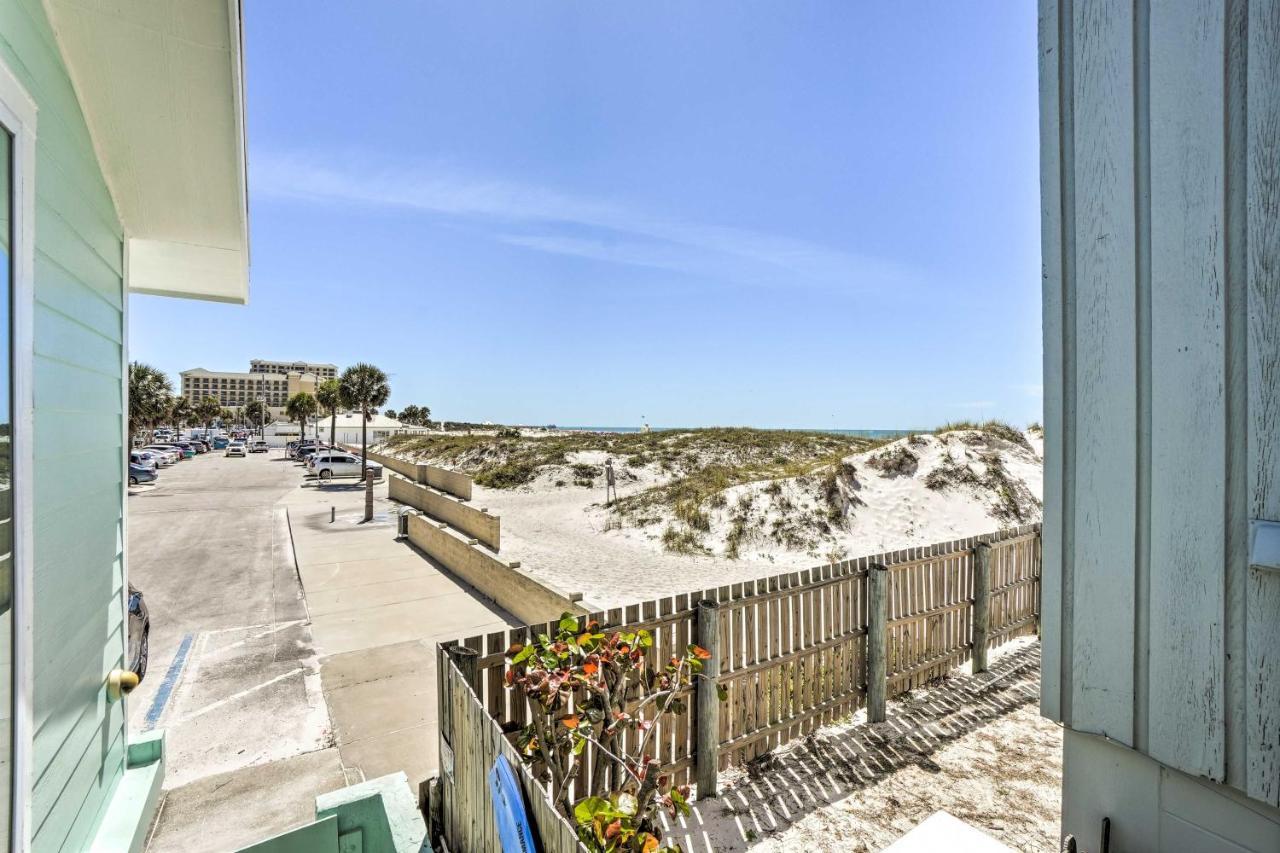 Sea Turtle With Clearwater Views Holiday home *