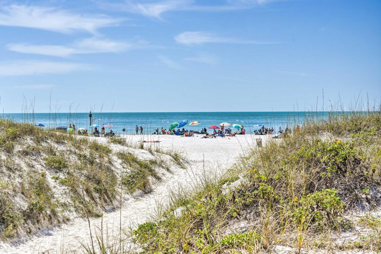 Sea Turtle With Clearwater Views * Clearwater Beach