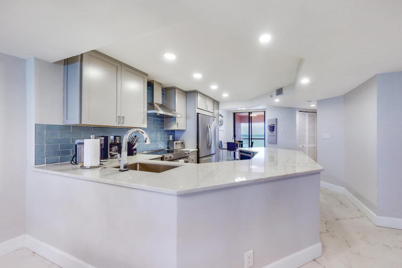 Crescent Club I 12d Apartment *