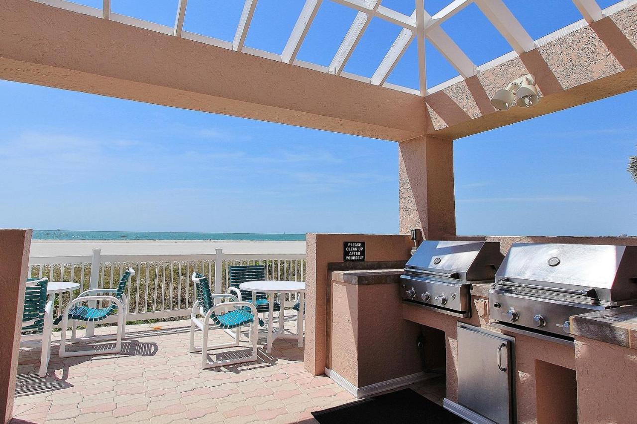Crescent Club I 12d Apartment