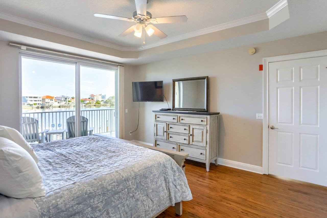 204 Bay Harbor