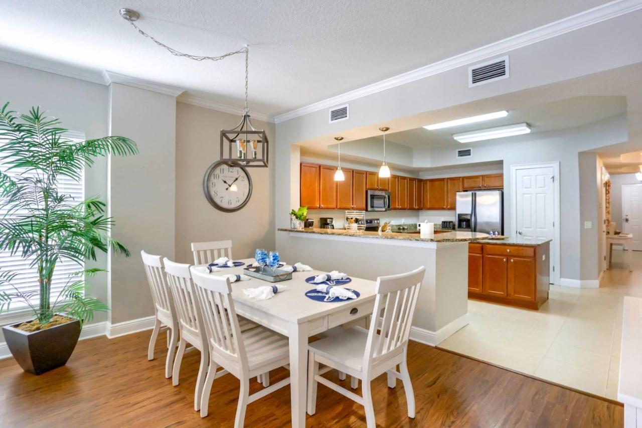 204 Bay Harbor *