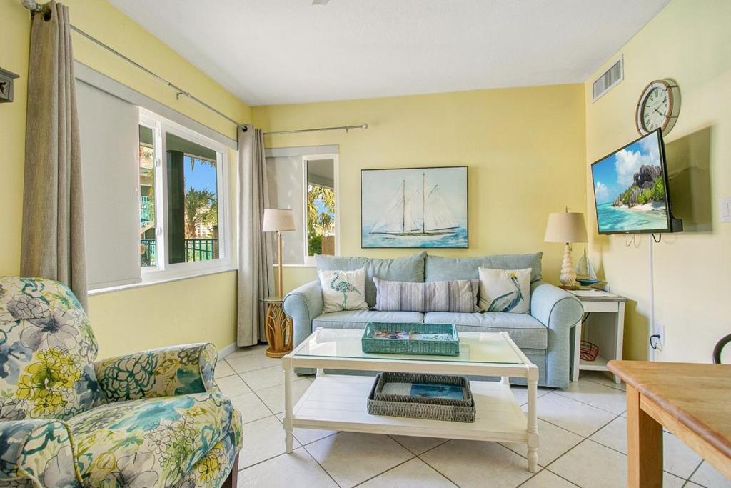 Five Palms Vacation Rentals- Daily - Weekly - Monthly Aparthotel