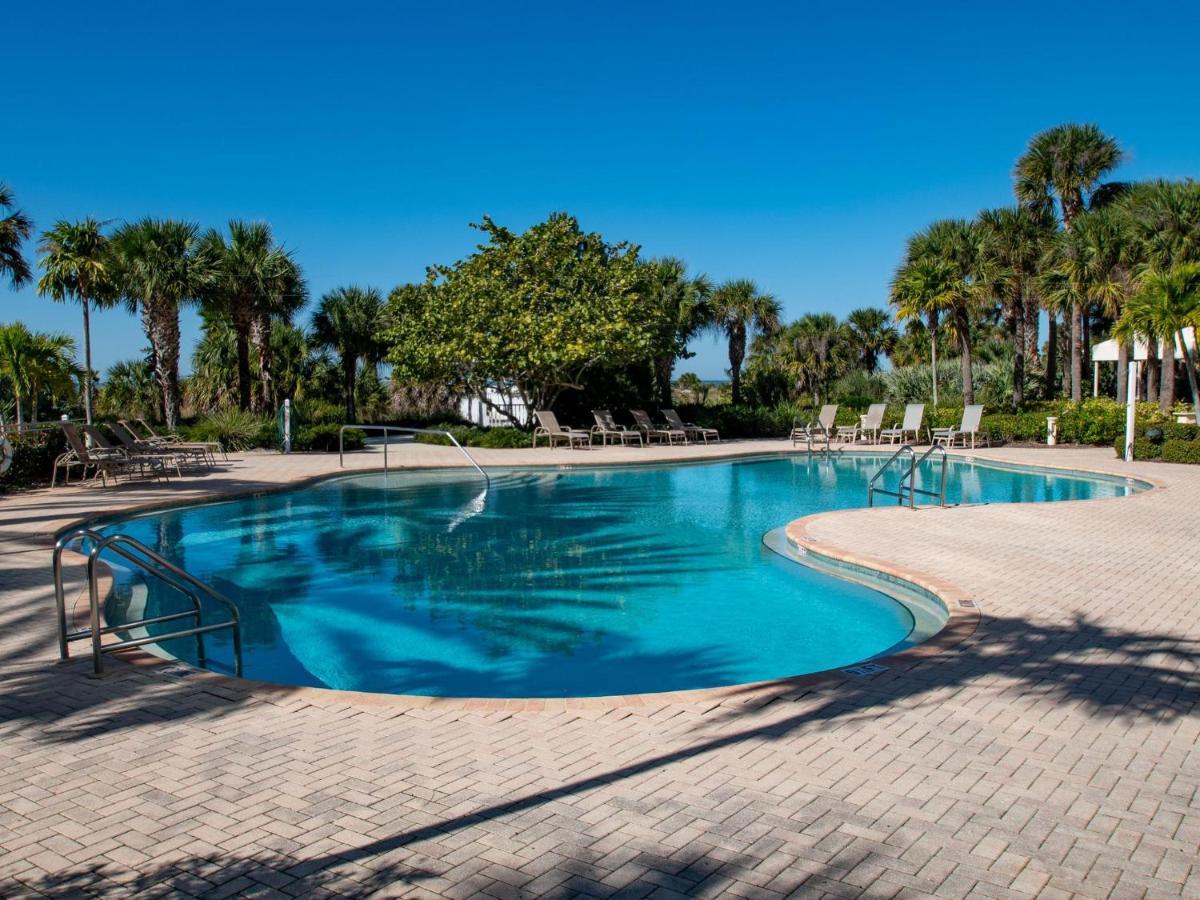 Apartment Meridian 1001 - A Spacious Beachfront *