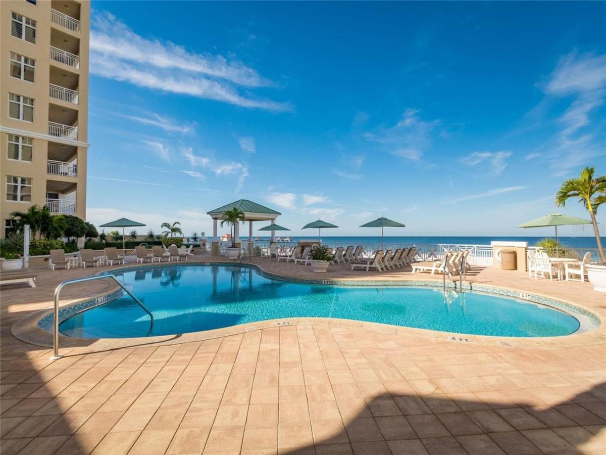 Mandalay Club 505-p Luxury Beachfront Clearwater Beach