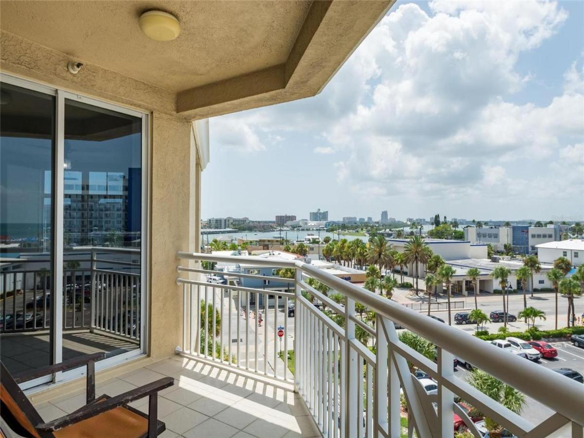 Mandalay Club 505-p Luxury Beachfront Apartment Clearwater Beach