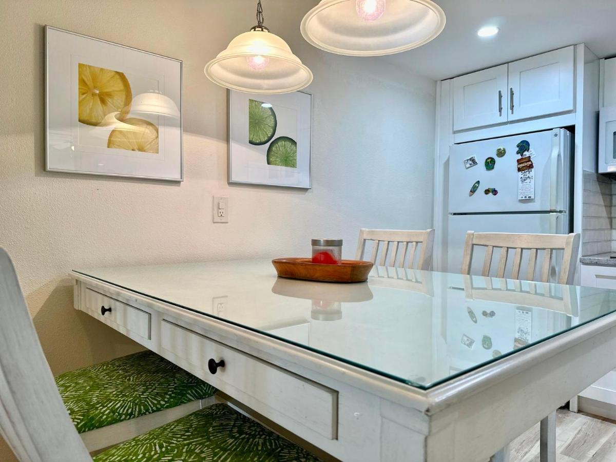 Chateau 1e - On The Beautiful Belleair Apartment *