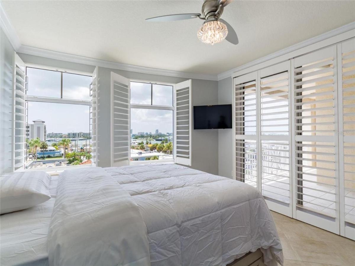 Mandalay Club 505-p Luxury Beachfront Apartment