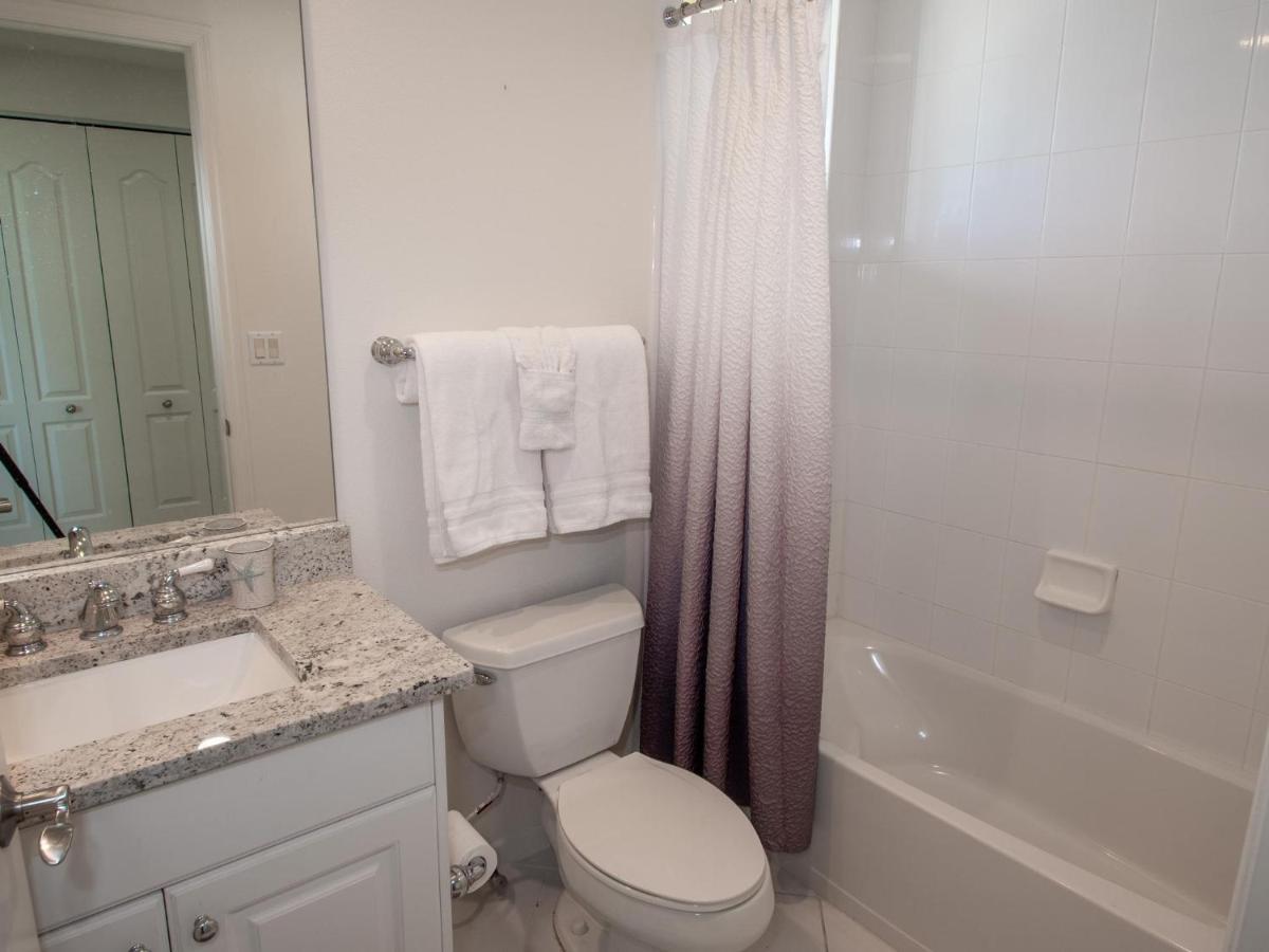 Meridian 1001 - A Spacious Beachfront Apartment Clearwater Beach
