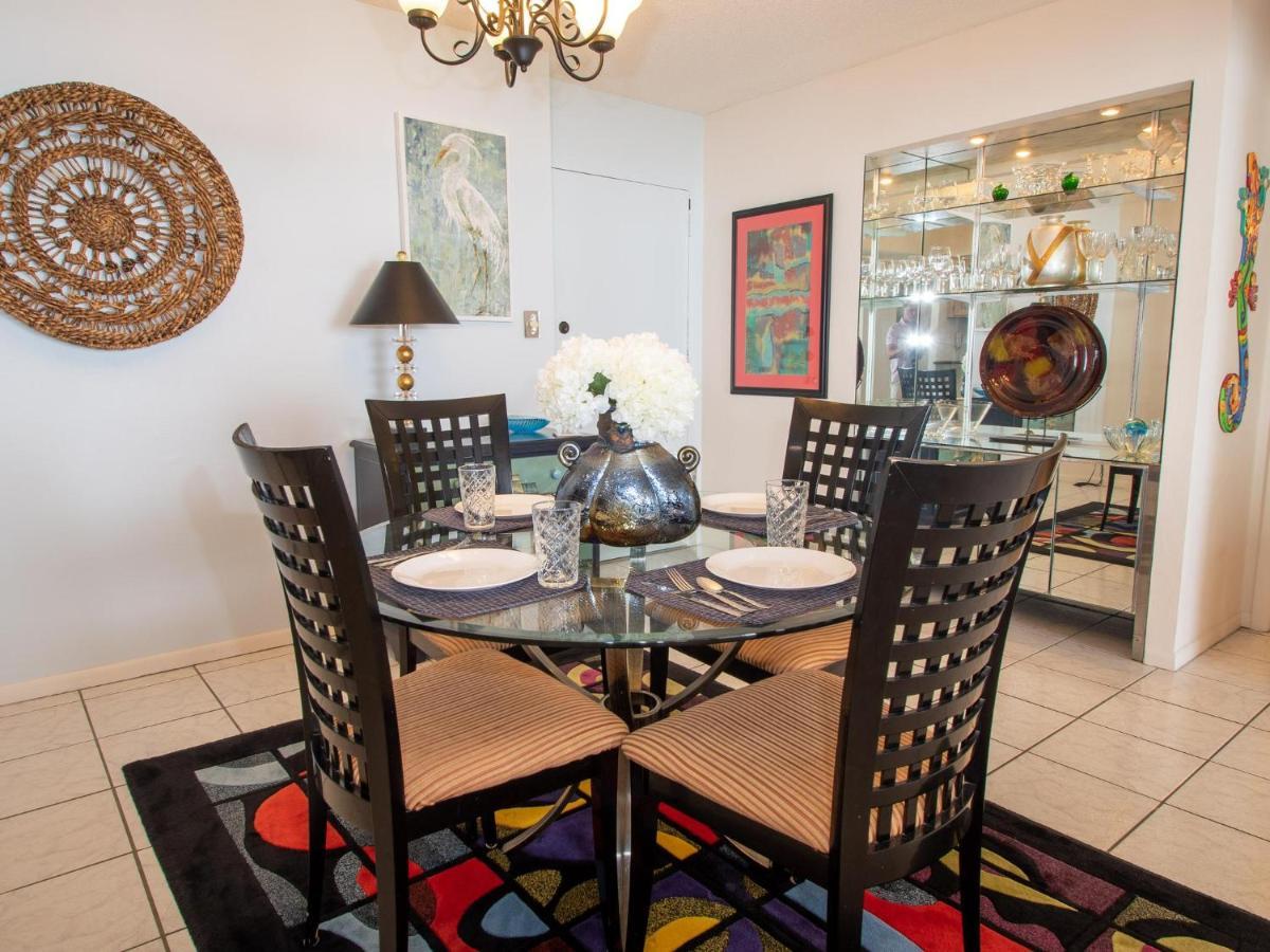 440 West 1107-n - Panoramic Water Views Apartment