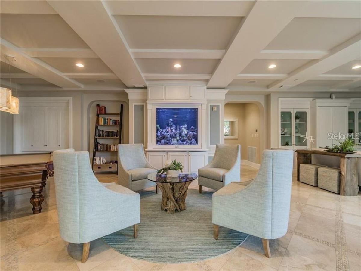 Apartment Mandalay Club 505-p Luxury Beachfront *