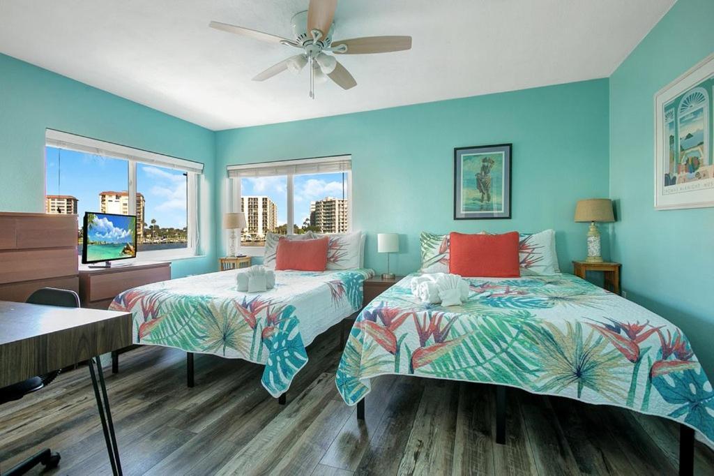 Five Palms Vacation Rentals- Daily - Weekly - Monthly Aparthotel *