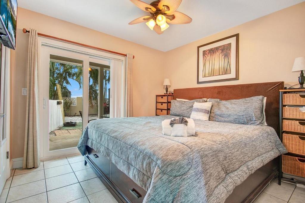 Five Palms Vacation Rentals- Daily - Weekly - Monthly