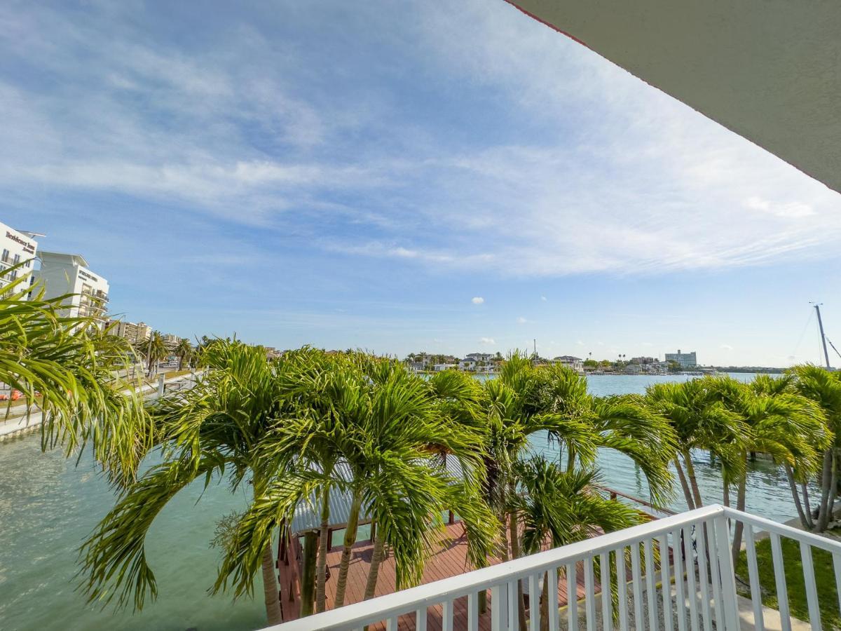 Tropical Breeze - Formerly Wells Manor Since 1953 Apartment