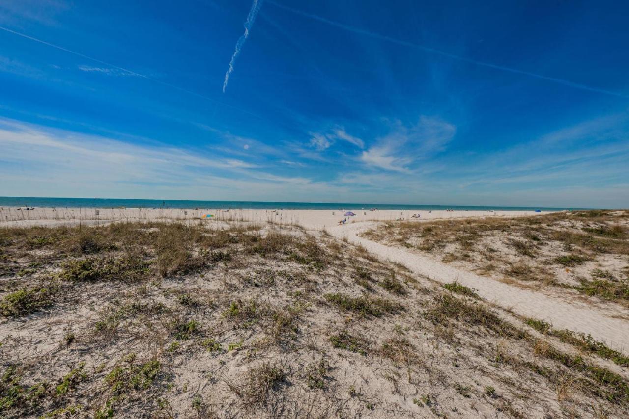 Fins Up In Clearwater Holiday home *