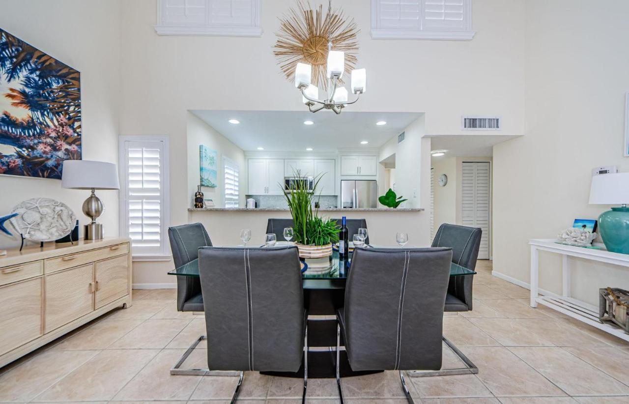 Fins Up In Clearwater Holiday home Clearwater Beach