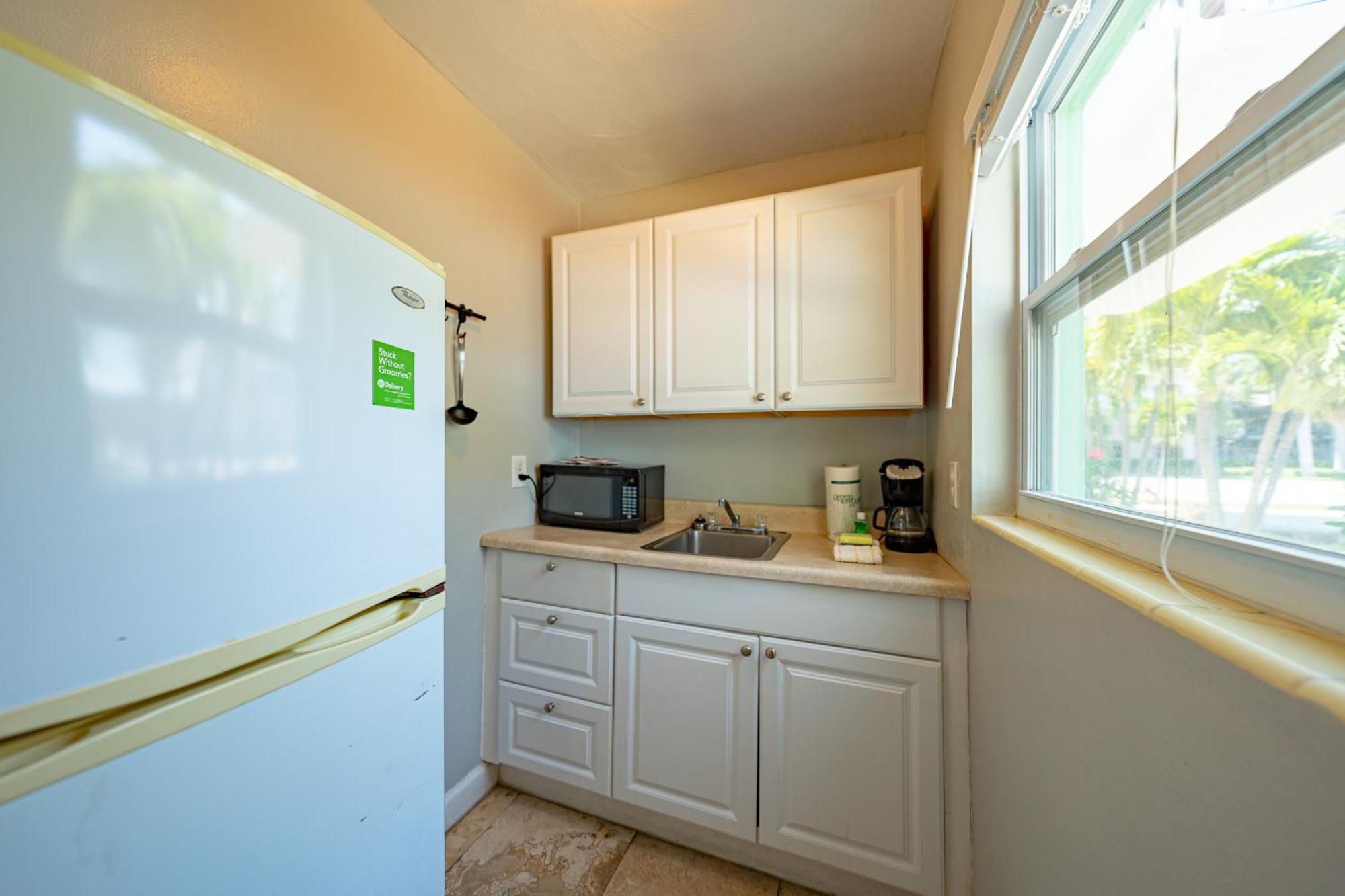 Apartment Tropical Breeze - Formerly Wells Manor Since 1953 Clearwater Beach