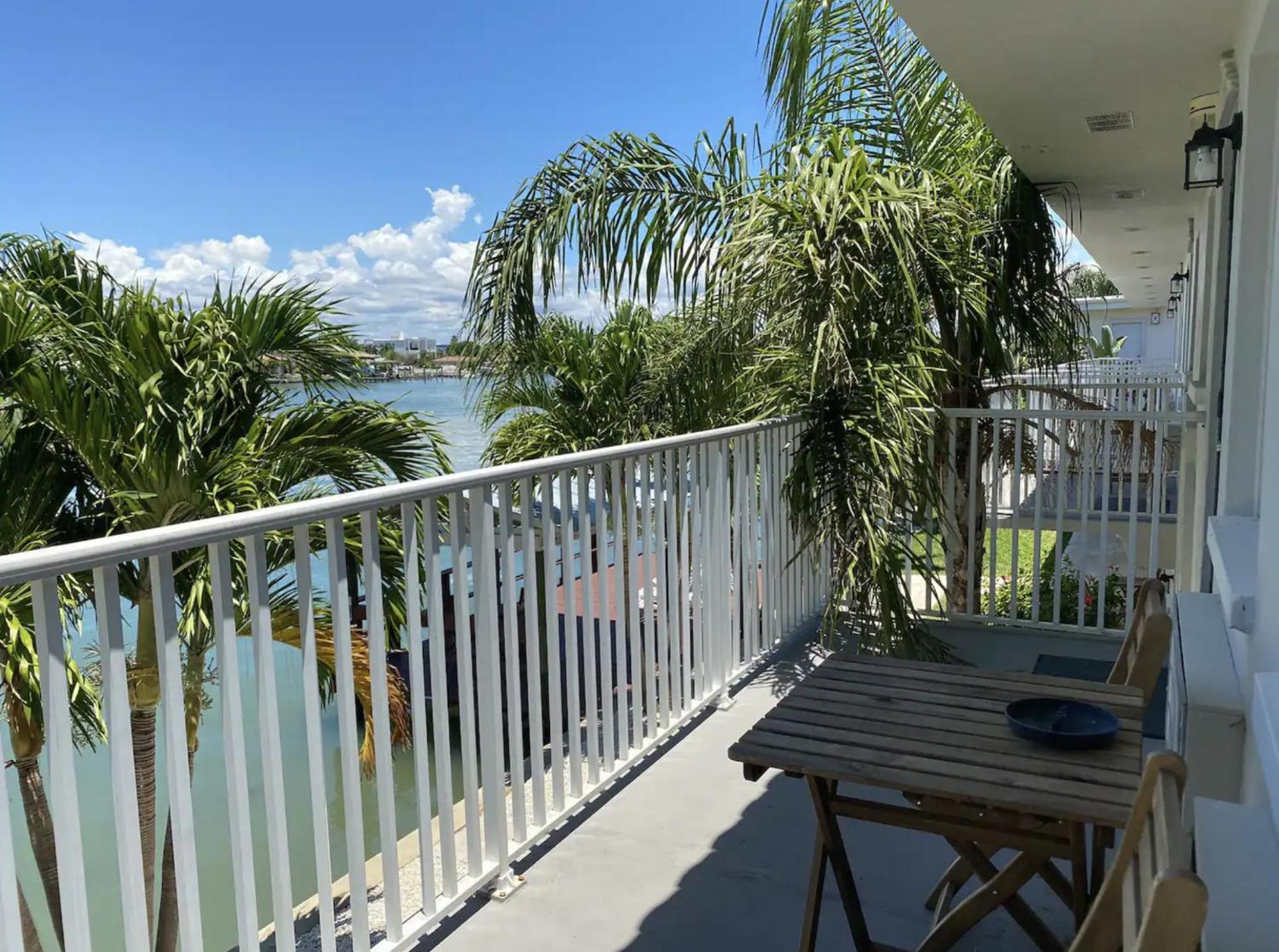 Apartment Tropical Breeze - Formerly Wells Manor Since 1953 Clearwater Beach