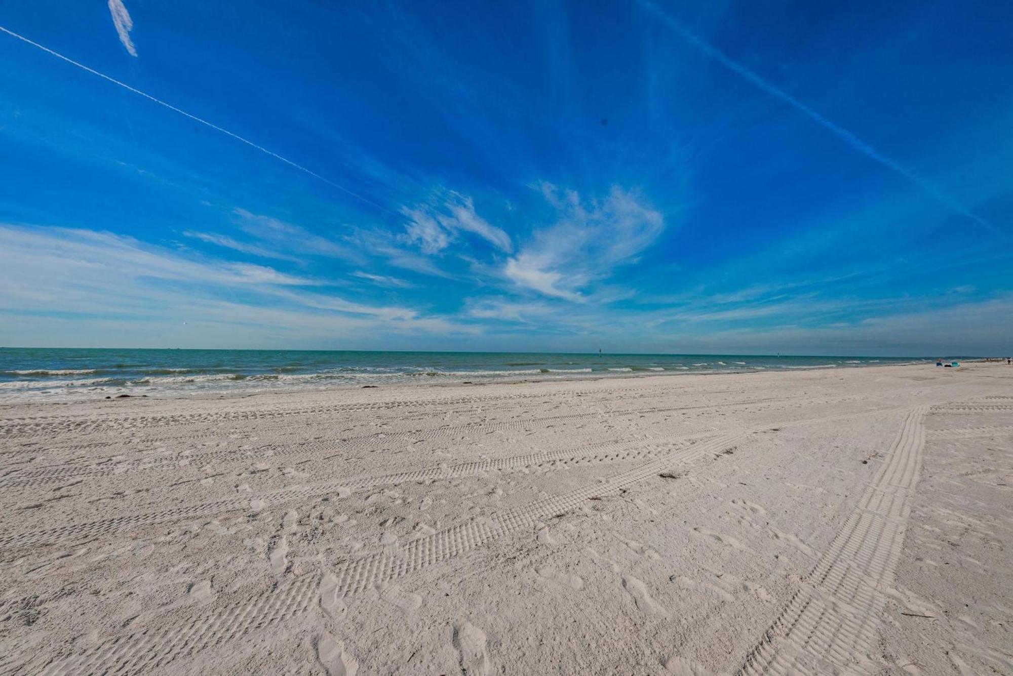 Fins Up In Clearwater Holiday home Clearwater Beach