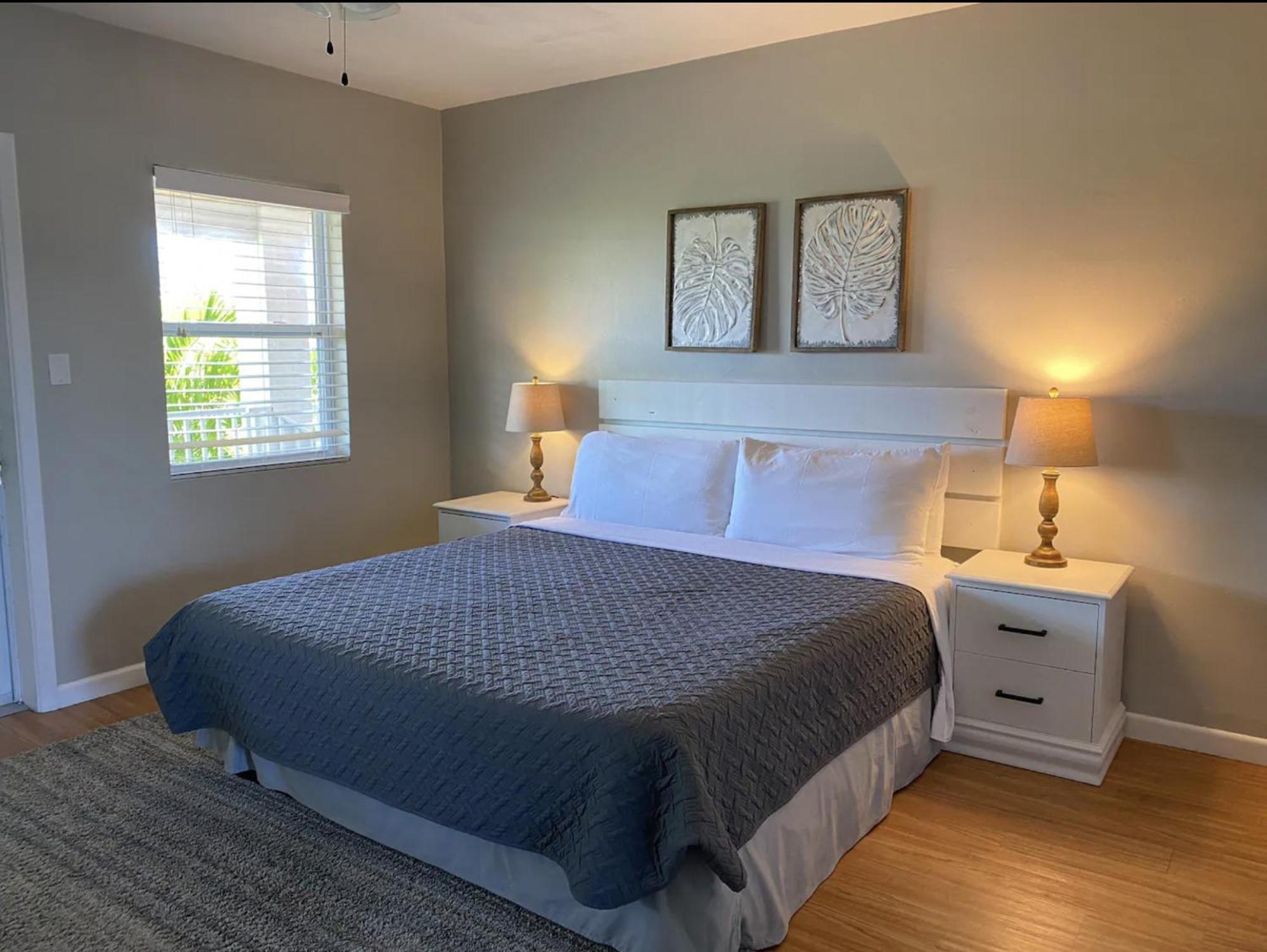 Apartment Tropical Breeze - Formerly Wells Manor Since 1953