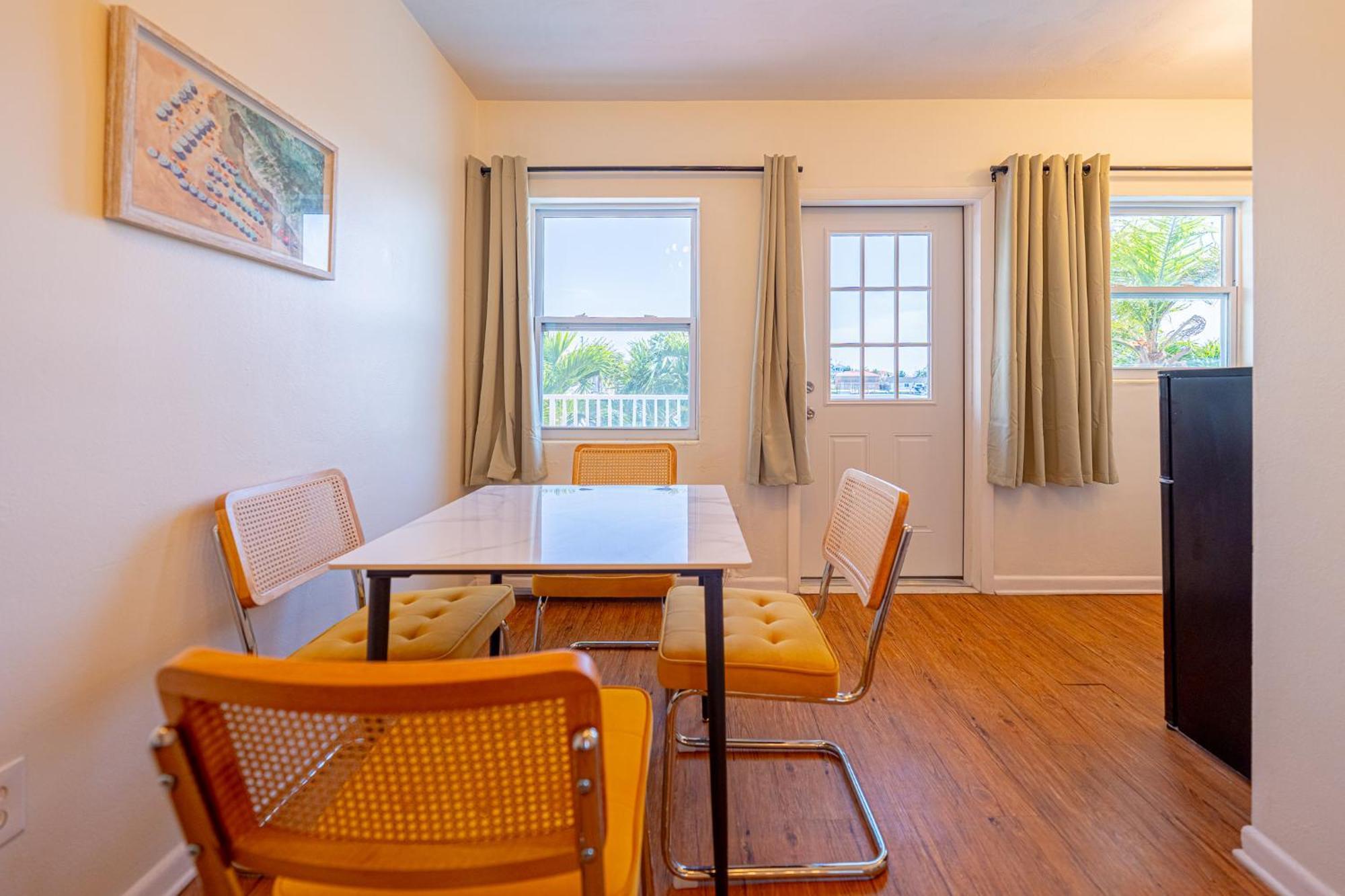 Apartment Tropical Breeze - Formerly Wells Manor Since 1953 Clearwater Beach