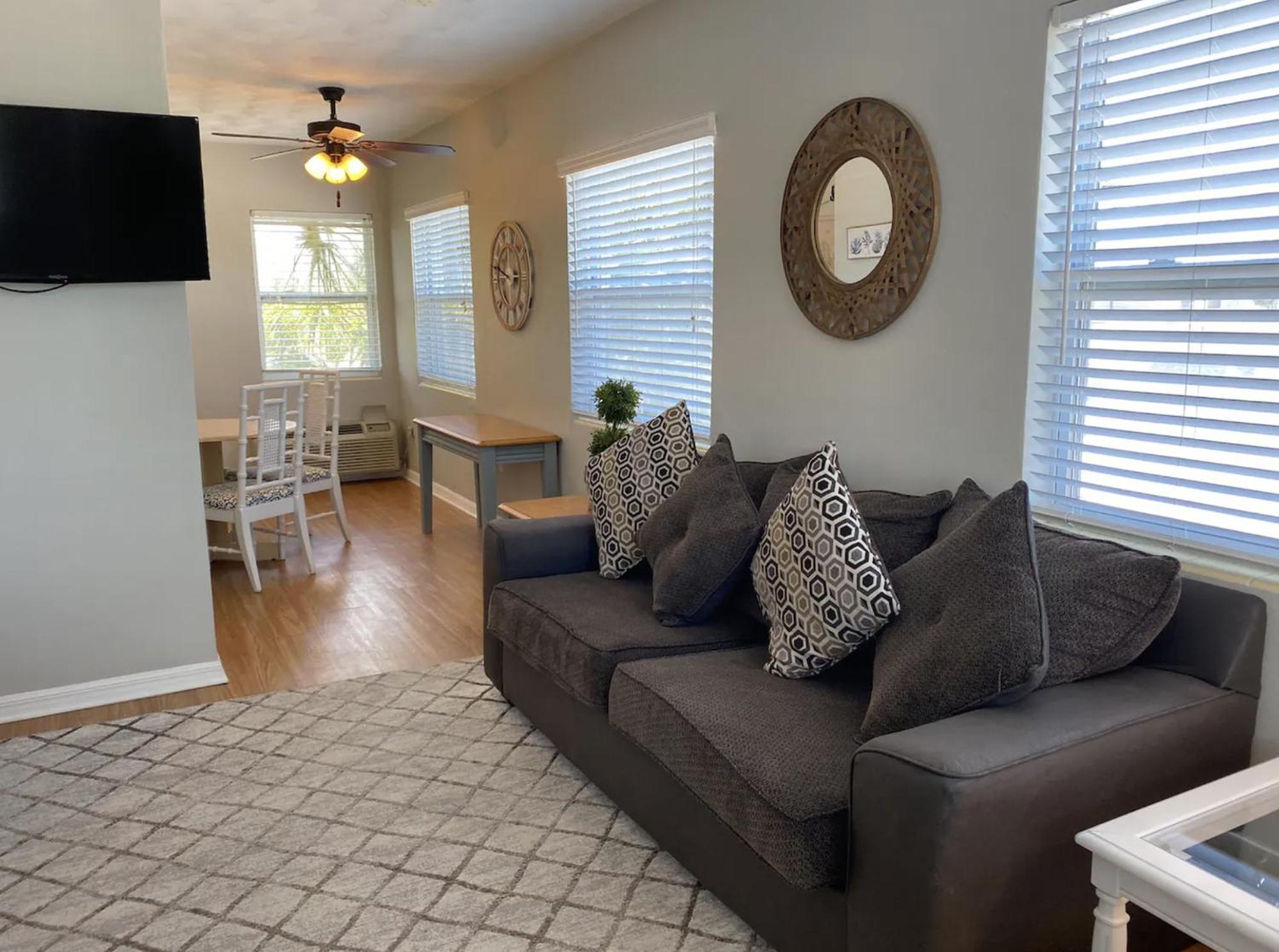 Tropical Breeze - Formerly Wells Manor Since 1953 Apartment Clearwater Beach