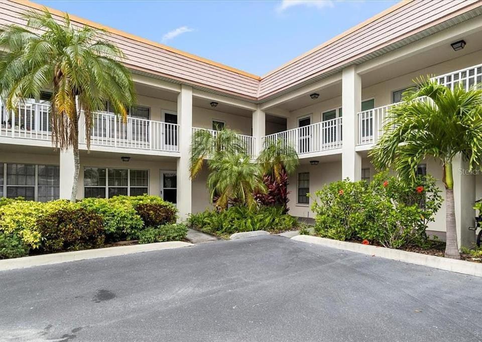 Looking For A Relaxing Getaway In Sunny Florida 30 Days Minimum Apartment