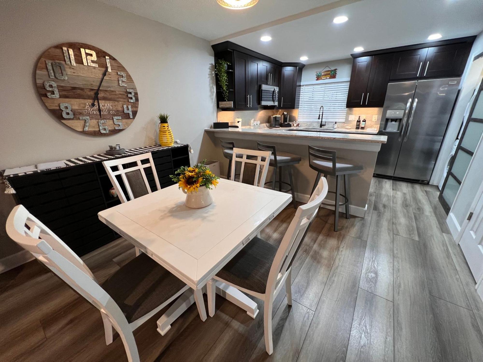 Looking For A Relaxing Getaway In Sunny Florida 30 Days Minimum Apartment *