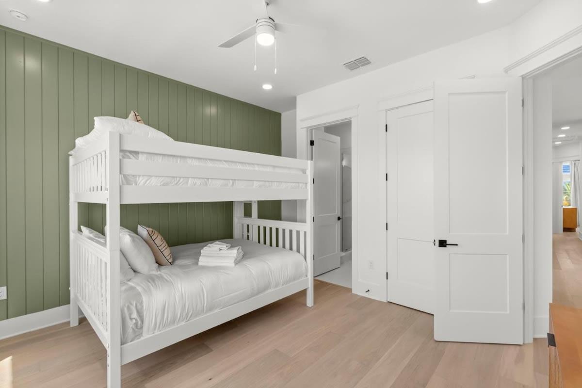 Holiday home New! The Jade House At The Gemma - Stunning 6 Bed, 7 Bath Home With Private Pool And Hot Tub, Steps To The Beach *