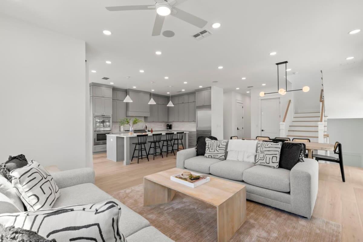 New! The Jade House At The Gemma - Stunning 6 Bed, 7 Bath Home With Private Pool And Hot Tub, Steps To The Beach * Clearwater Beach
