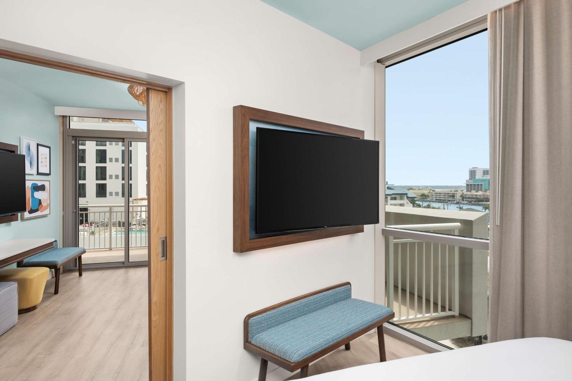 The Hiatus Clearwater Beach, Curio Collection By Hilton 4*