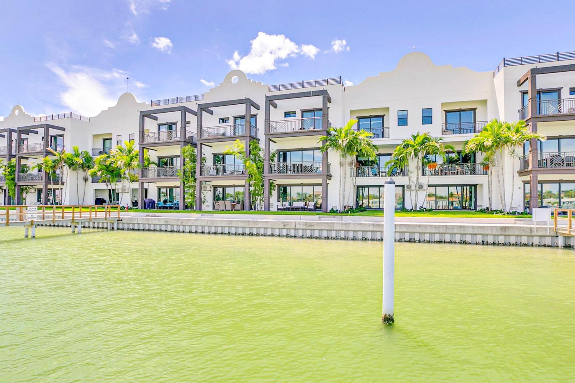 Holiday home Brightwater Blue Clearwater Beach