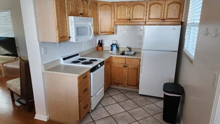 Apartment By The Clearwater Beach