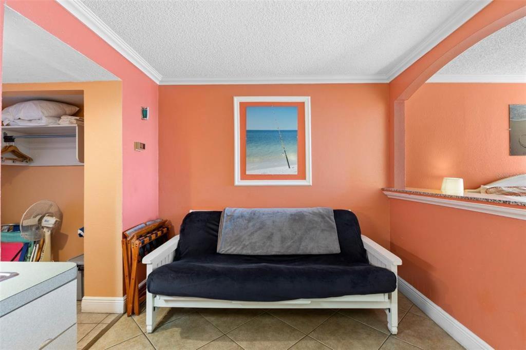 Aparthotel Pelican Point On Clearwater