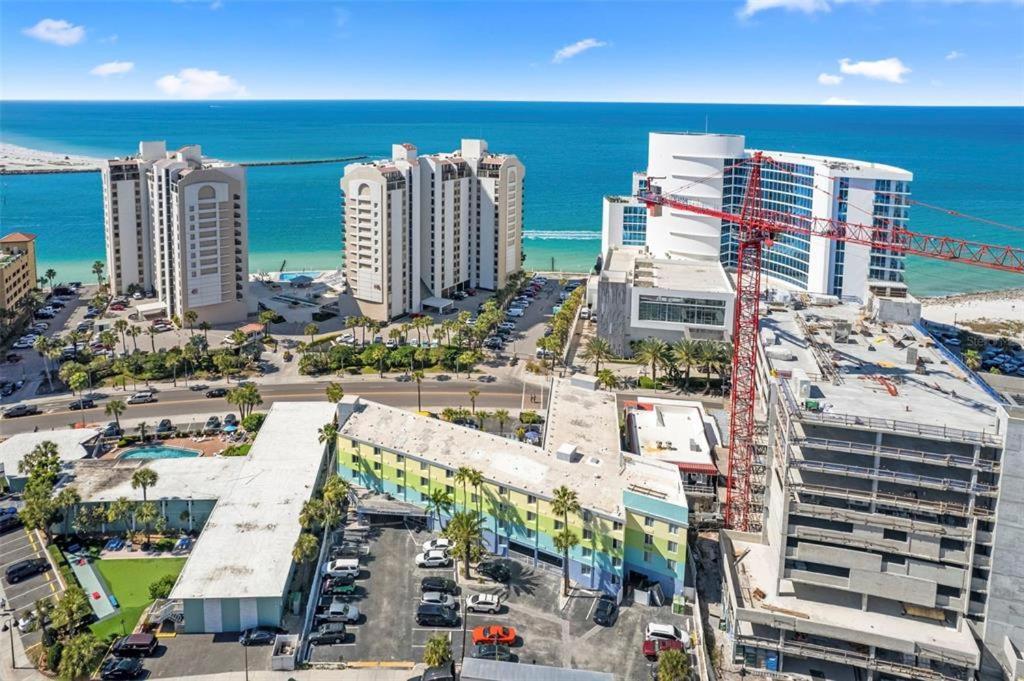 Pelican Point On Clearwater Aparthotel *