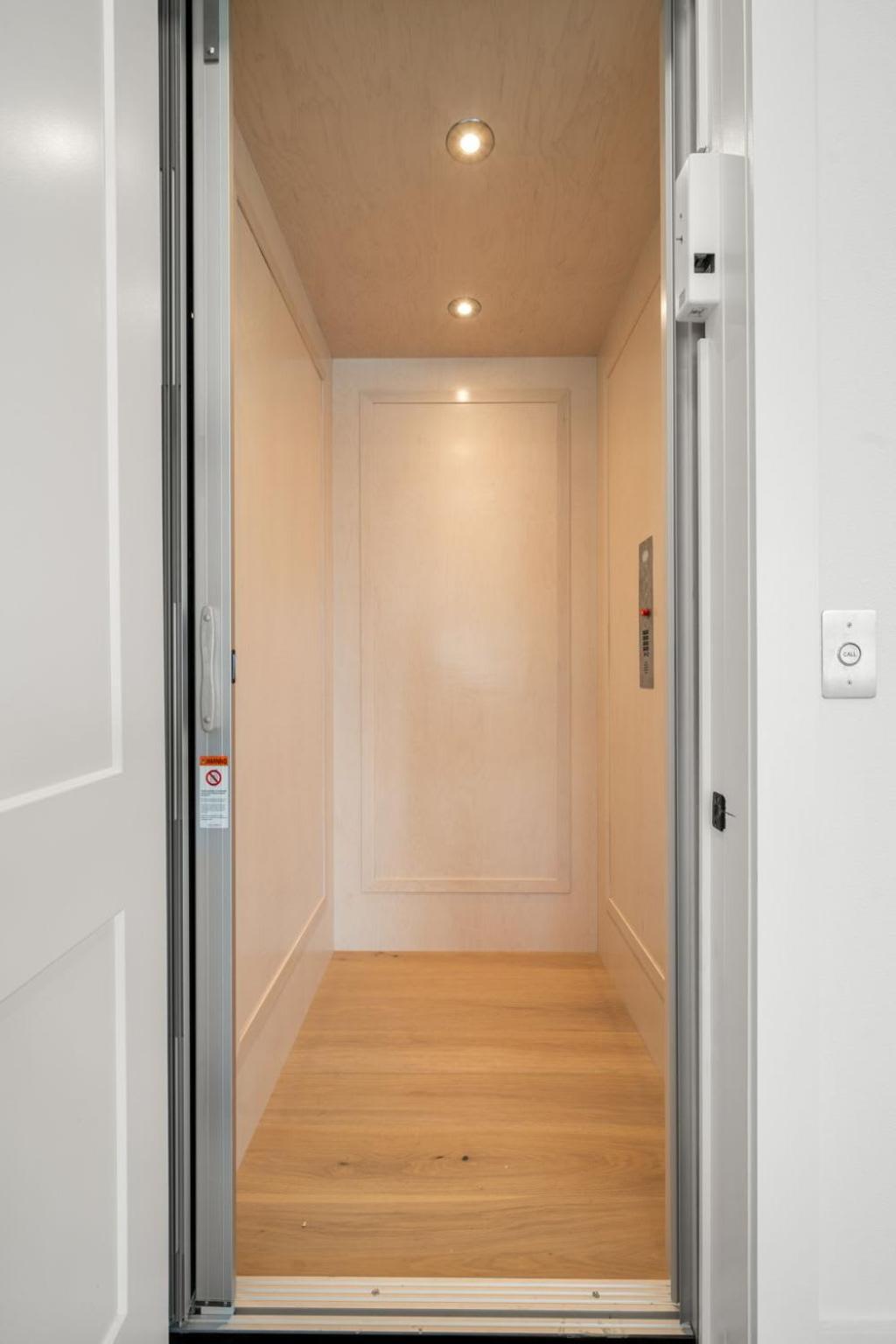 Holiday home The Akoya & Pearl At The Gemma - 2 Homes With Private Pools Just Steps To Clearwater *